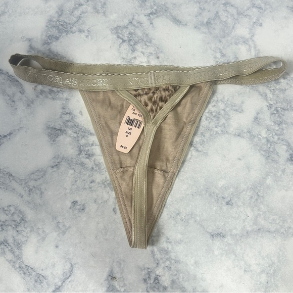 VTG Victoria’s Secret Y2K tan leopard print low rise v-string thong panty Small - Picture 2 of 3